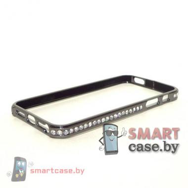 Бампер для iPhone 5 металлический (черный с белыми стразами)